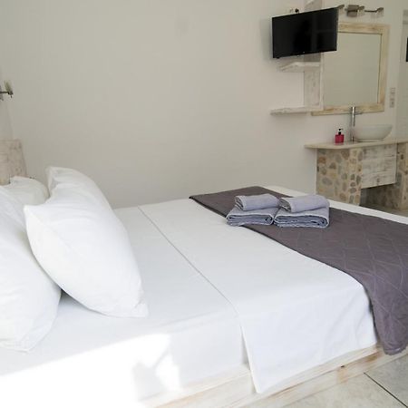 Porto Naoussa (Adults Only) Hotel Exterior photo